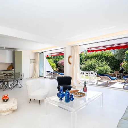 Charming Apartment- Ac -3br-6p- *