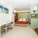 Charming Apartment- Ac -3br-6p- 公寓