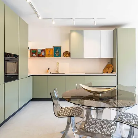 公寓 Charming Apartment- Ac -3br-6p- 戛纳