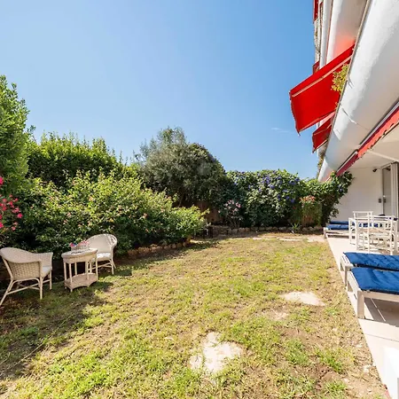 Charming Apartment- Ac -3br-6p- Apartment *